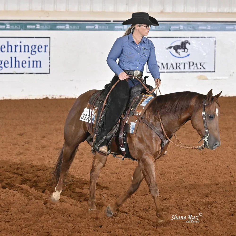 Hayes Cofell Performance Horses Lindsay competing